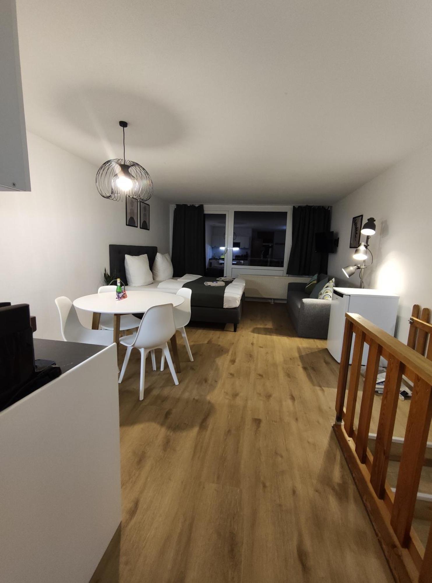 Sauna, Pool Und Gartenzugang Apartment *